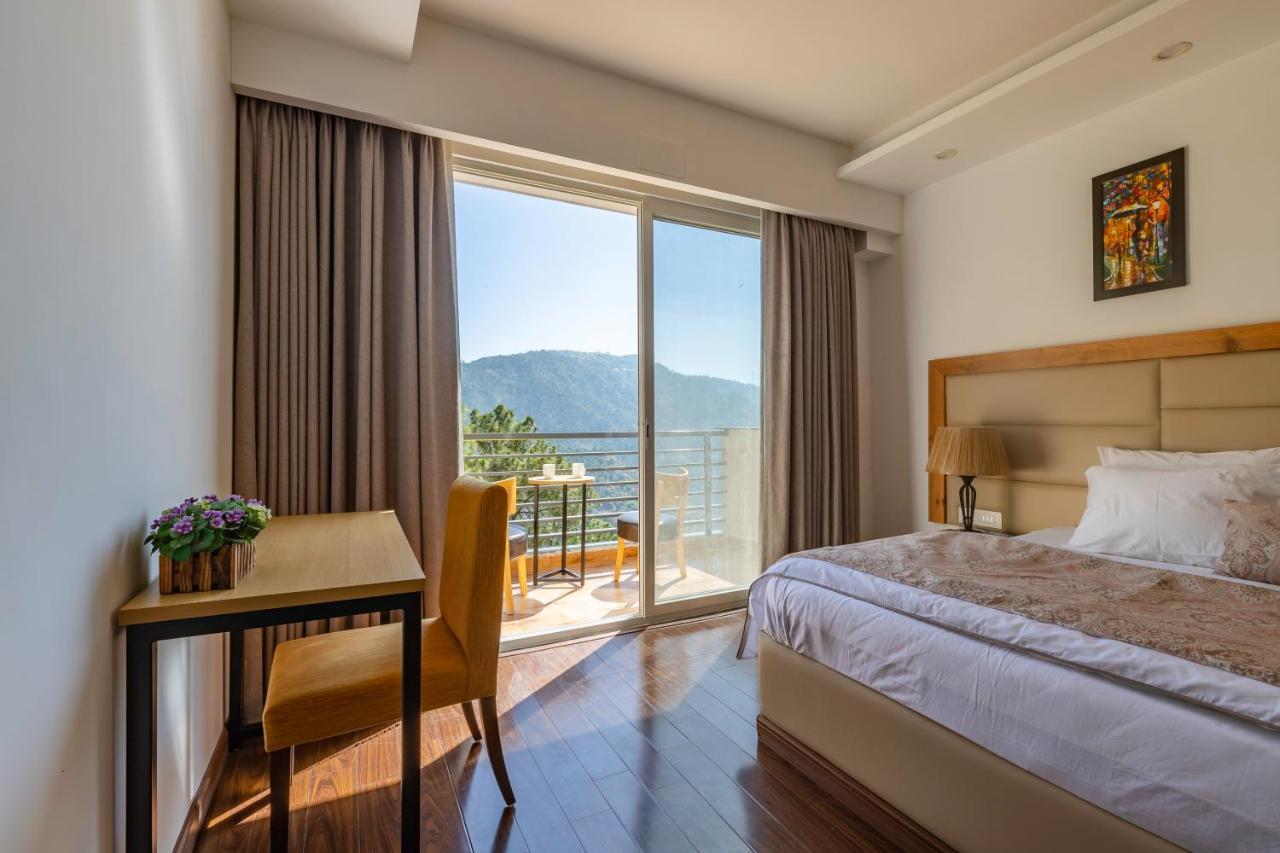 Apartament Pine Maderas By Embrace Kasauli Zewnętrze zdjęcie