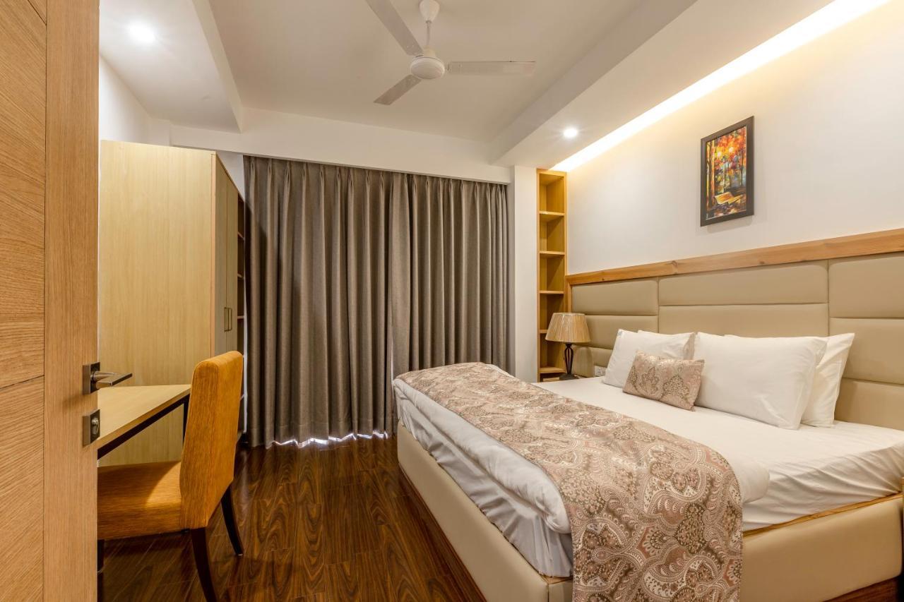 Apartament Pine Maderas By Embrace Kasauli Zewnętrze zdjęcie