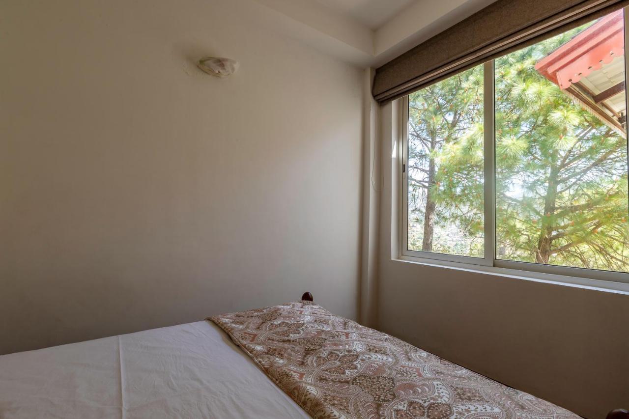 Apartament Pine Maderas By Embrace Kasauli Zewnętrze zdjęcie